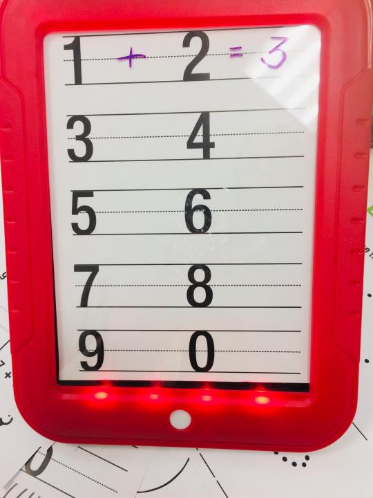 Magična svetleća tabla za crtanje u boji za decu